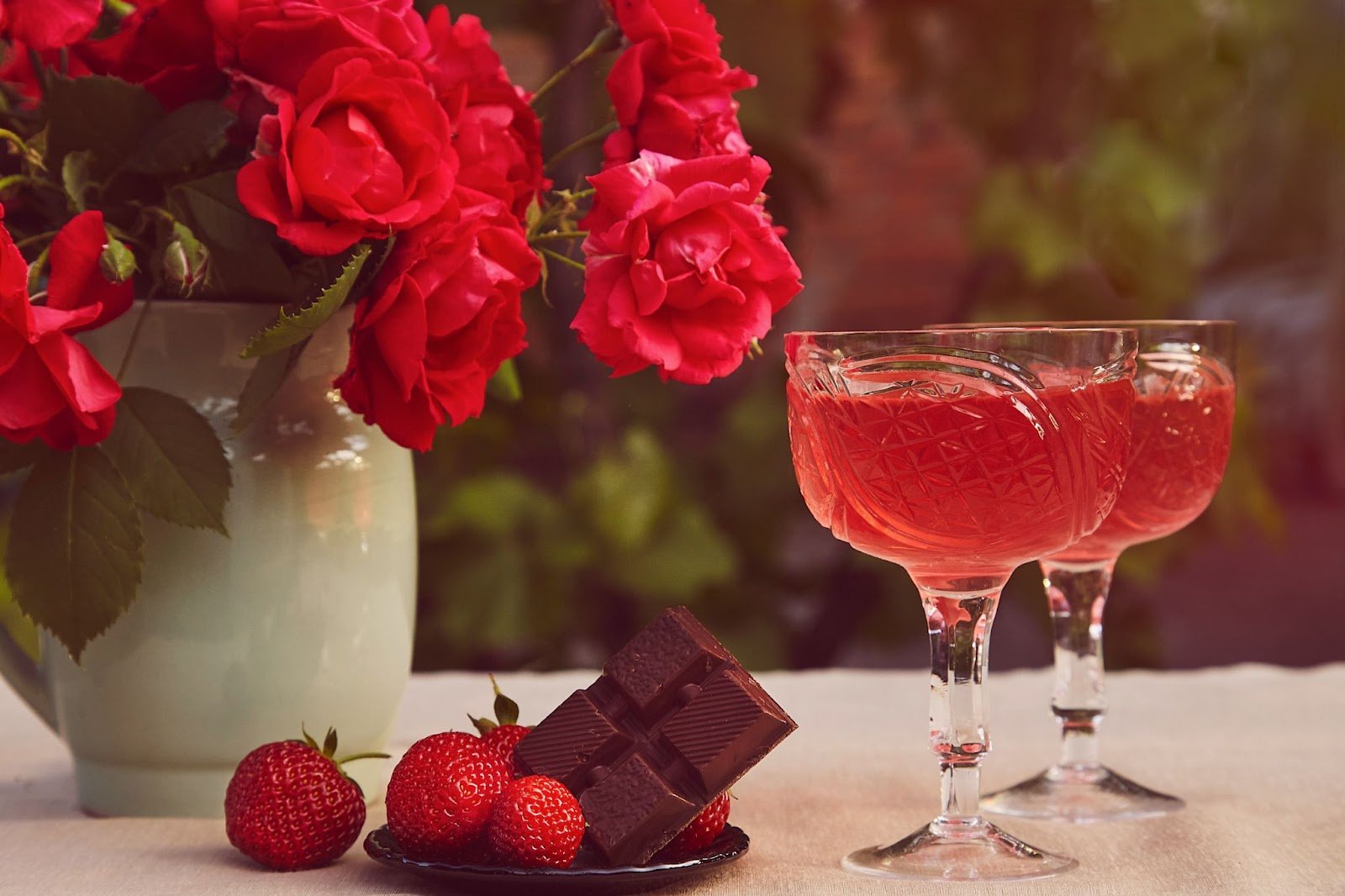 7 Romantic Cocktail Recipes to Impress Your Valentine - The Epicurean Trader