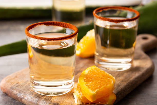 Mezcal vs Tequila: Knowing the Key Differences and Similarities - The Epicurean Trader