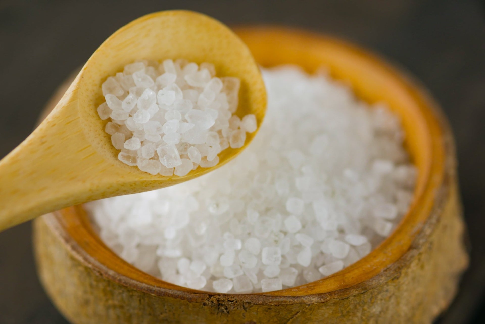 Pure Kosher Sea Salt vs. Regular Table Salt: What’s the Difference? - The Epicurean Trader
