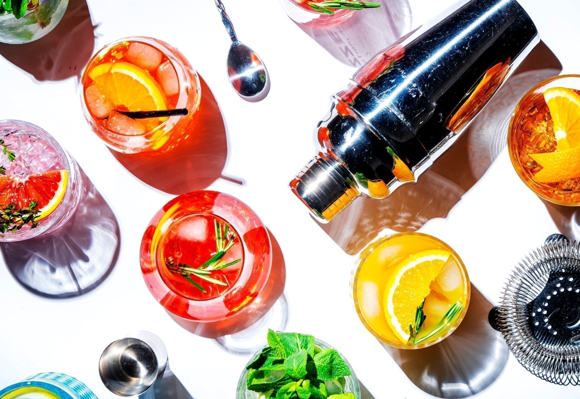 The Ultimate Spritz Kit: How to Make the Best Summer Cocktail at Home - The Epicurean Trader